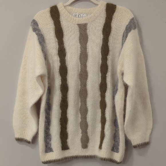 Vintage Hand Knitted Sweater SOFT Angora Lambswool Cream size Medium